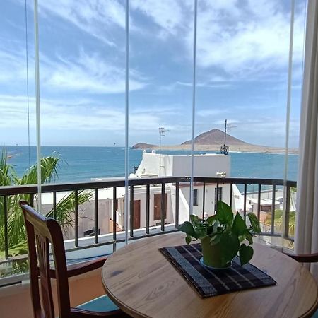 شقة Ocean View El Medano Center المظهر الخارجي الصورة